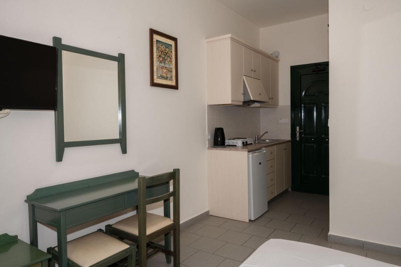 Aretousa Sougia Extérieur photo